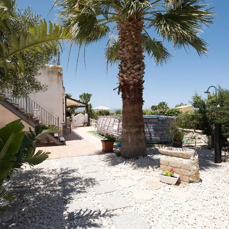 Casa Vacanze Calathatubi - Locazione Turistica Breve